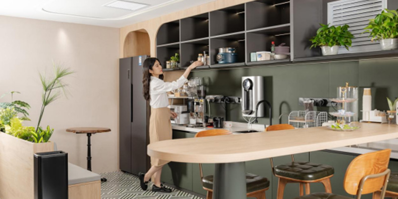 深圳共享办公选址天花板！华强商圈地铁上盖，创业者直接冲